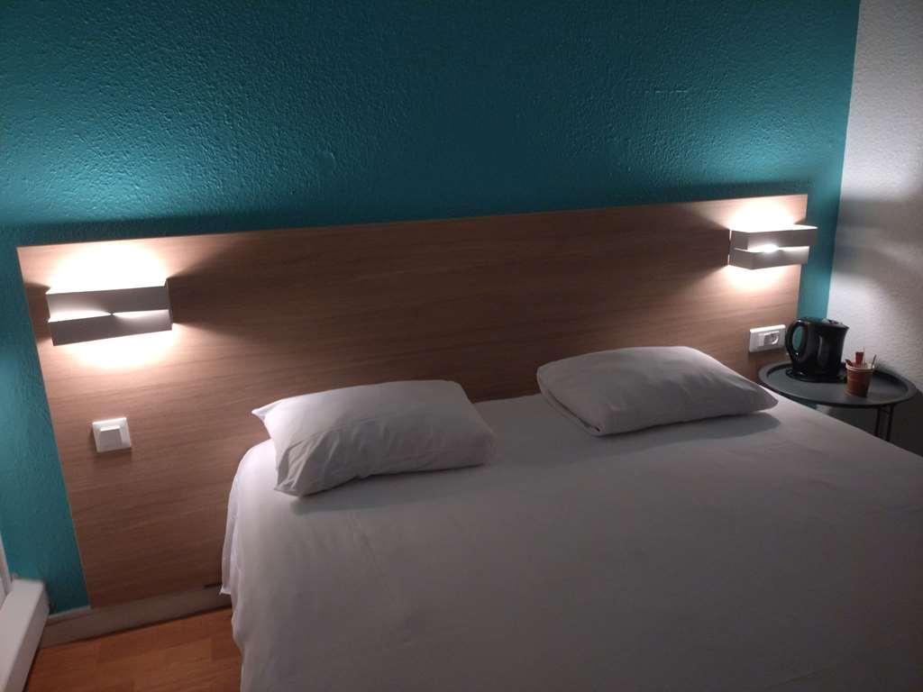 Brit Hotel Essentiel Tours Nord Room photo