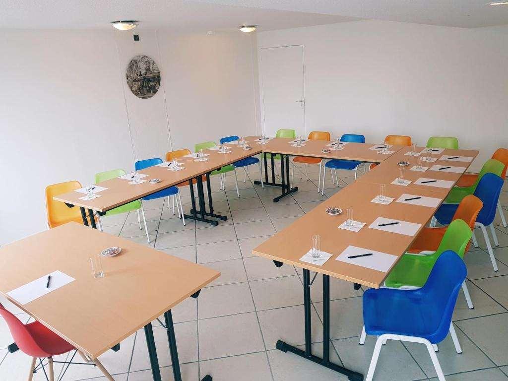 Brit Hotel Essentiel Tours Nord Facilities photo