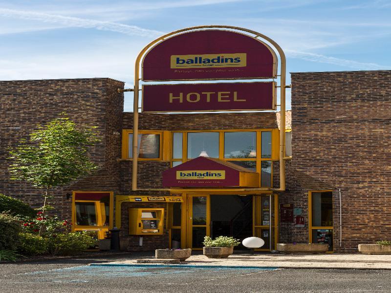 Brit Hotel Essentiel Tours Nord Exterior photo